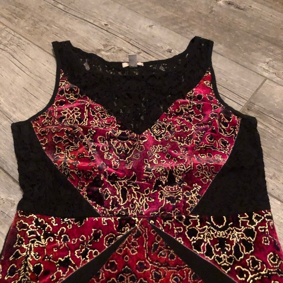 Ecote Magic Carpet Velvet Dress by Urban Outfitters - Picture 3 of 5